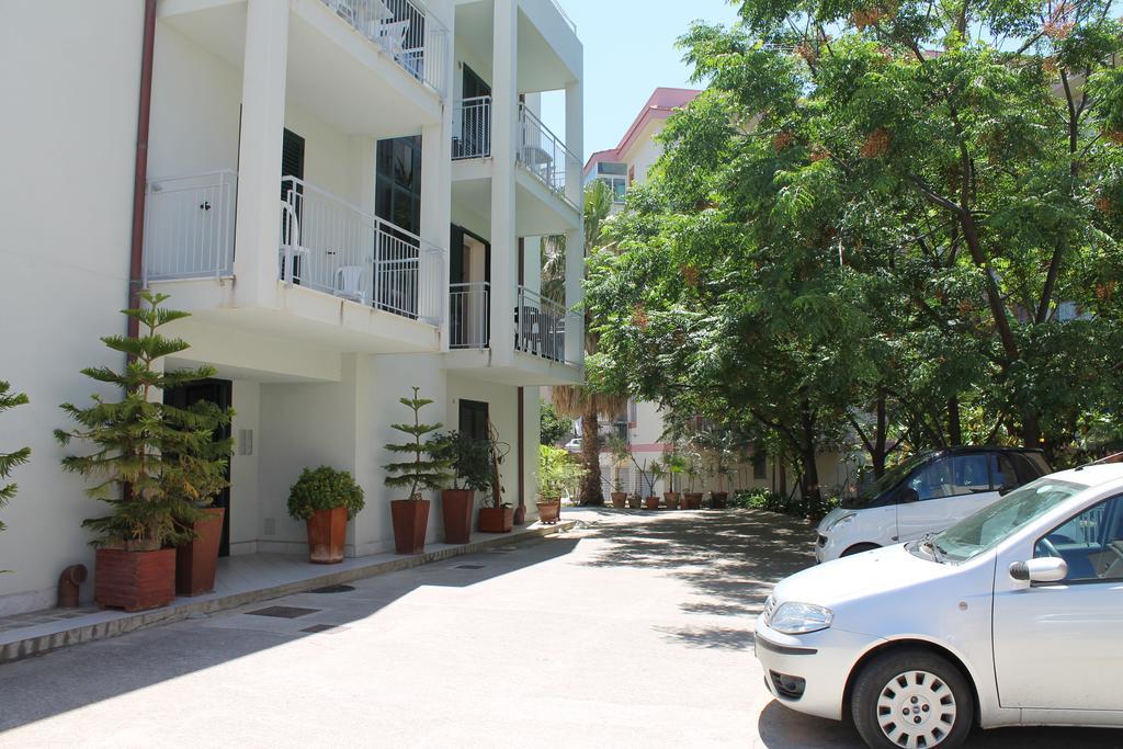 Book Your Place Cefalu Exterior photo