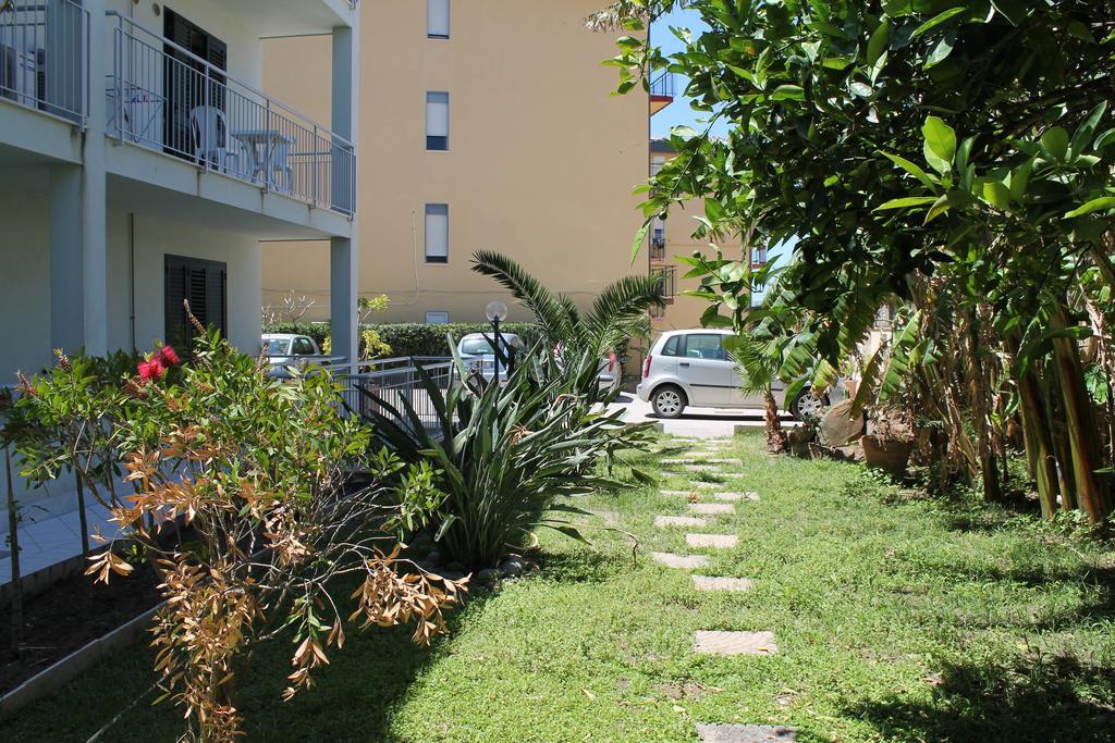 Book Your Place Cefalu Exterior photo